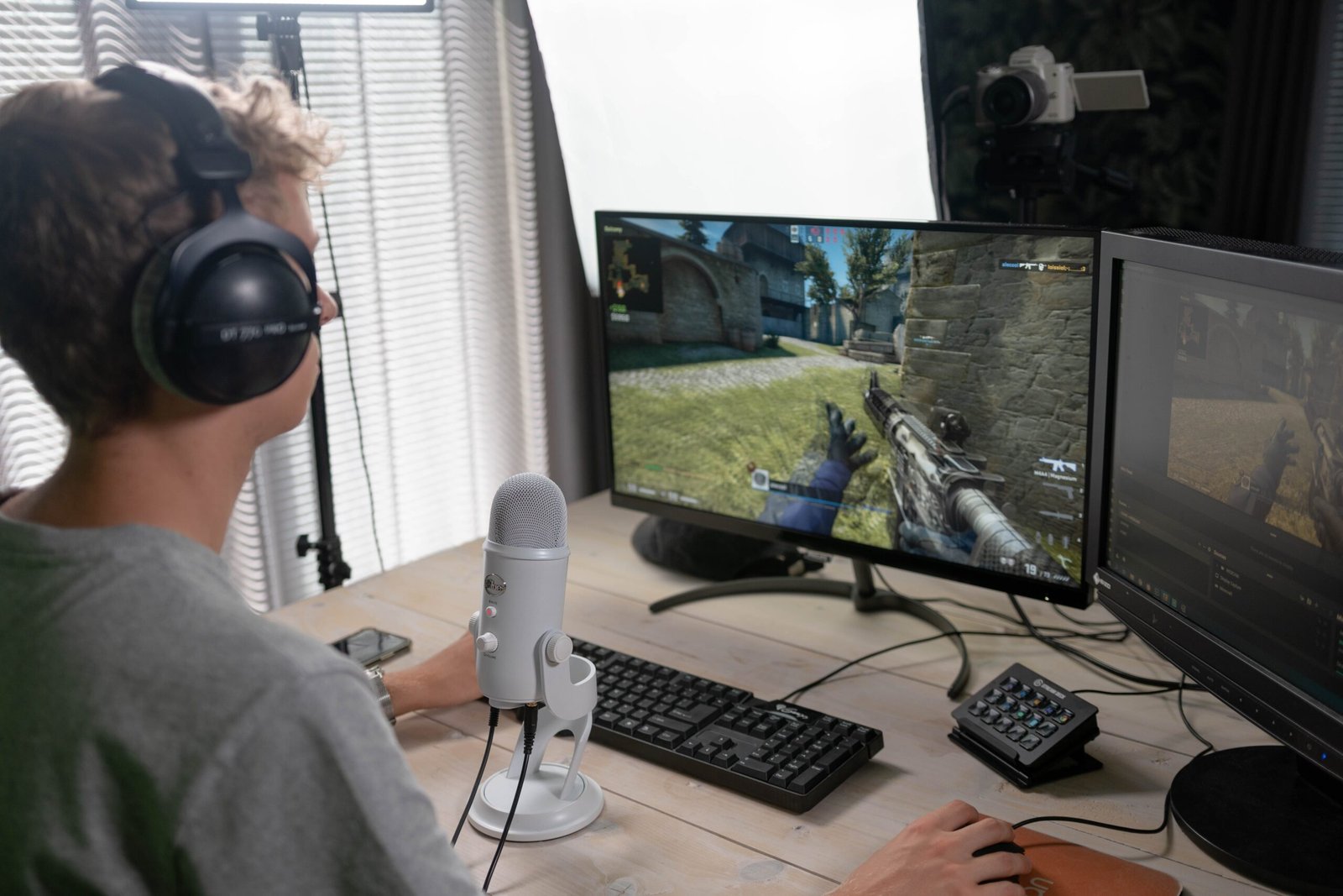 7 Upcoming Online RPG Games For PC, Mac And Android; SMITE 2