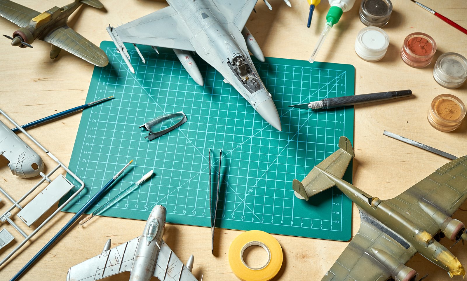 Essential Components of a Model Aircraft Explained